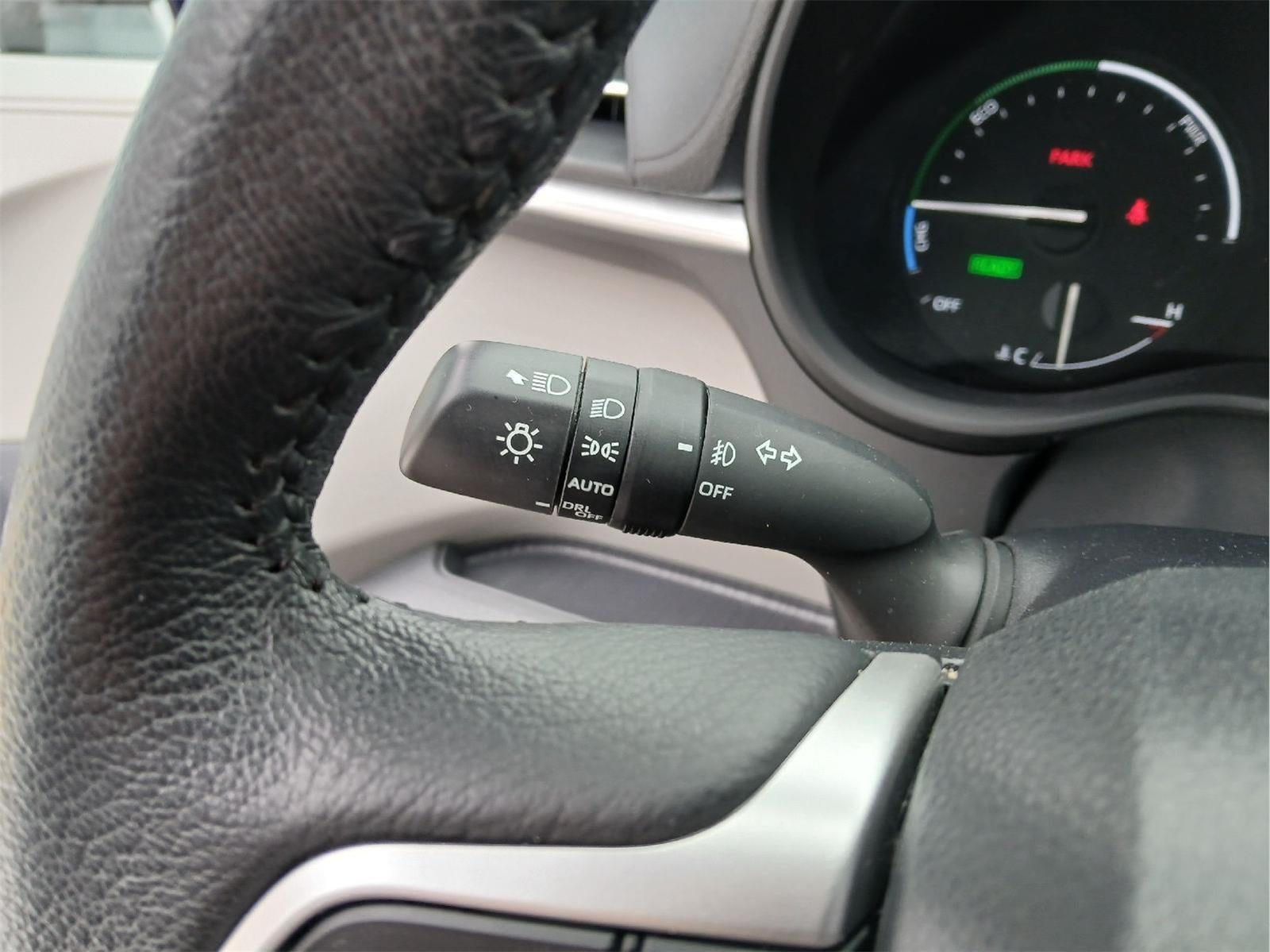 2024 Toyota SIENNA XLE MINIVAN