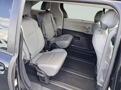 2022 Toyota Sienna XLE 7-Passenger
