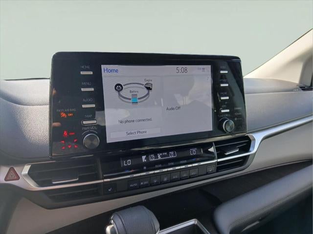 2022 Toyota Sienna XLE 7-Passenger