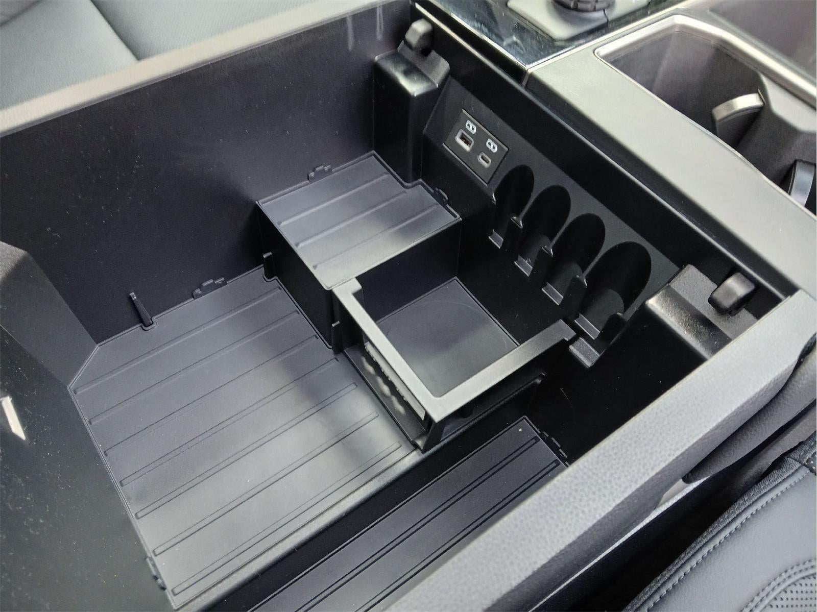 2025 Toyota TUNDRA HV 4X4 Limited HV