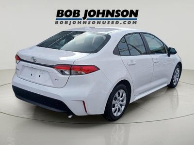 2025 Toyota COROLLA LE