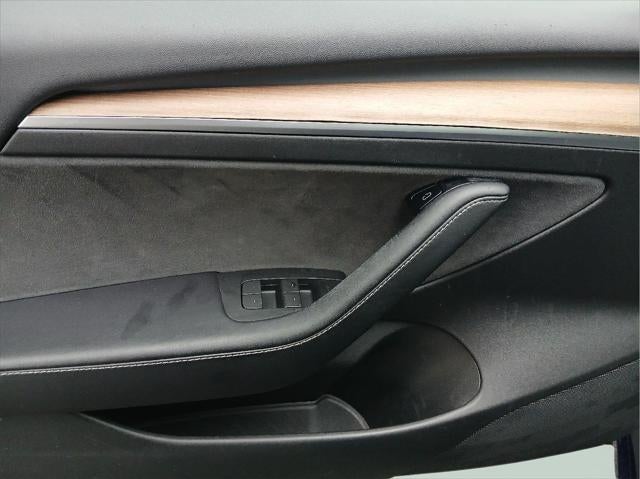 2022 Tesla Model 3 SEDAN