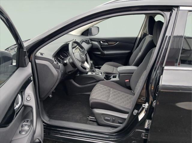 2020 Nissan Rogue Sport SV