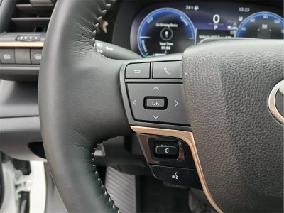 2025 Toyota CROWN PLATINUM AWD