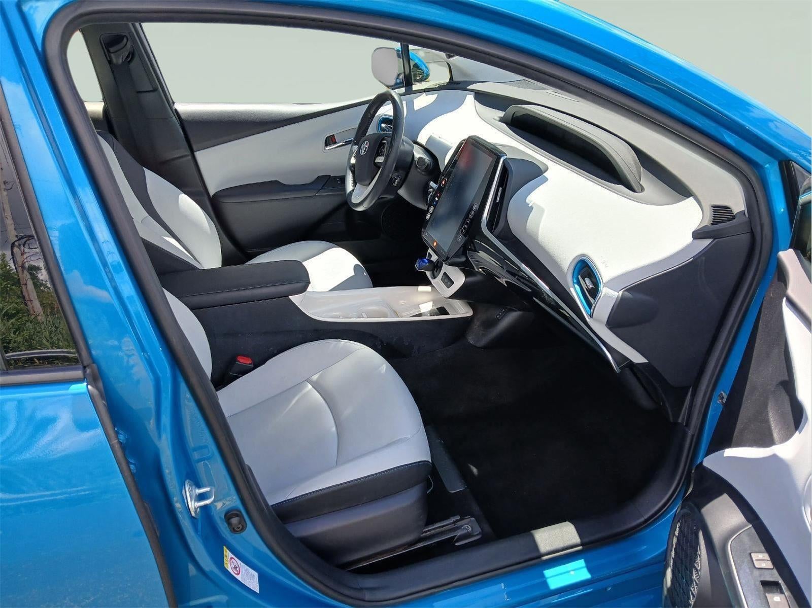 2017 Toyota Prius Prime Advanced