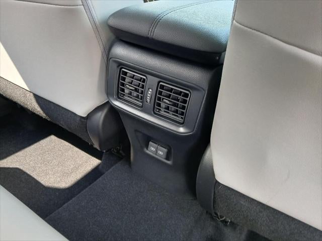 2025 Toyota RAV4 Hybrid XLE Premium