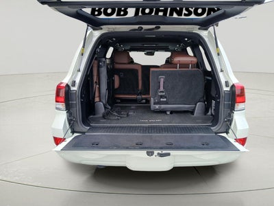 2016 Toyota Land Cruiser Base