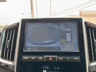 2016 Toyota Land Cruiser Base