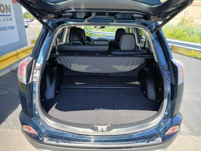 2017 Toyota RAV4 Hybrid Limited