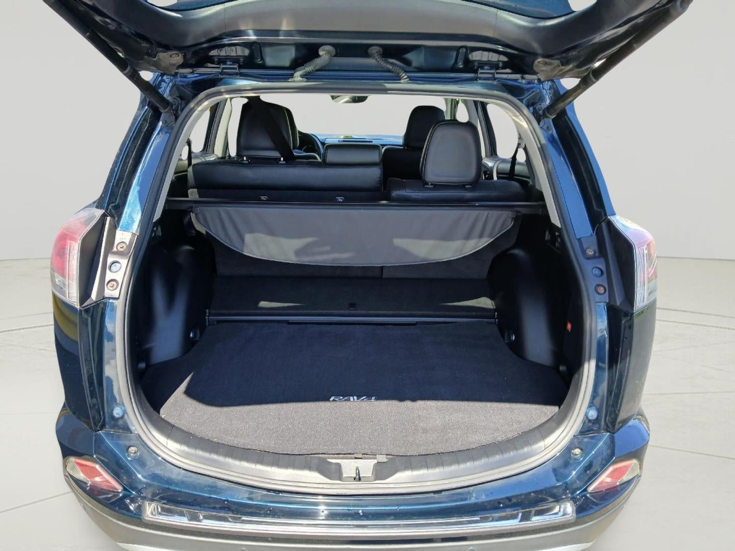 2017 Toyota RAV4 Hybrid Limited