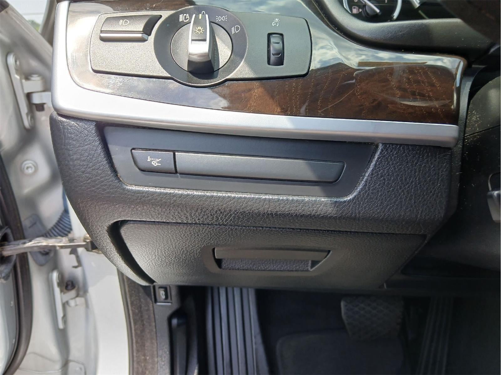 2015 BMW 5 Series 528i xDrive