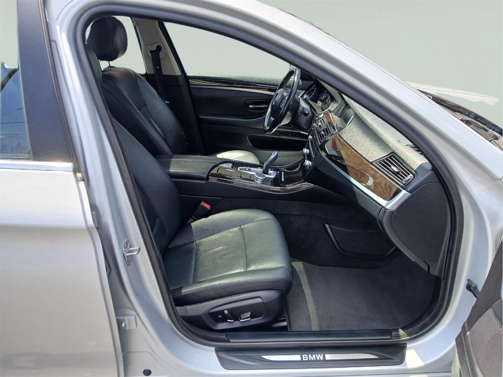 2015 BMW 5 Series 528i xDrive