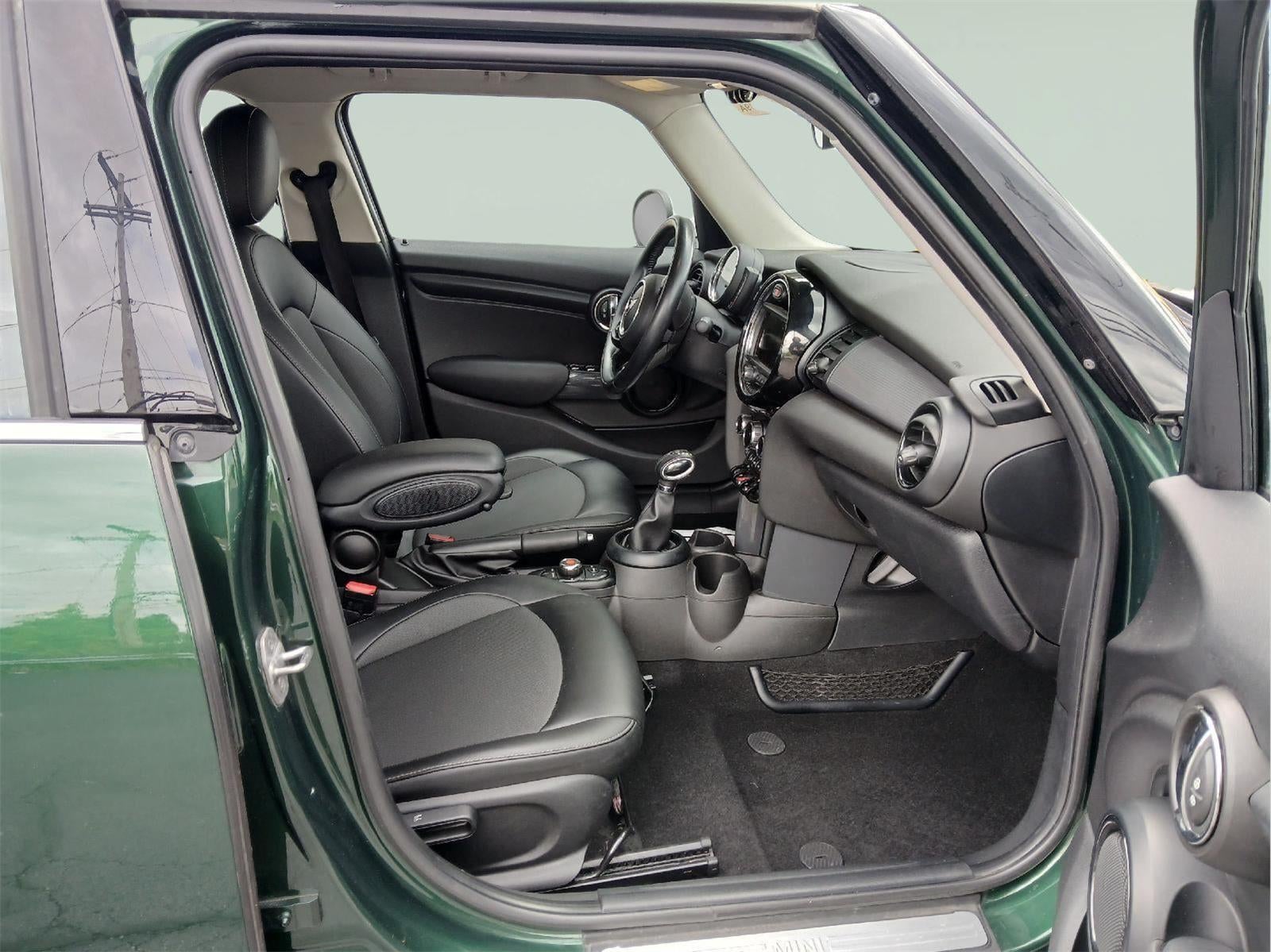 2018 MINI Hardtop COOPER FWD