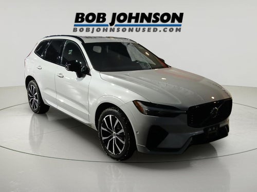 2023 Volvo XC60 Plus Dark Theme