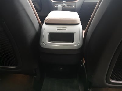 2025 Volvo XC60 Plus