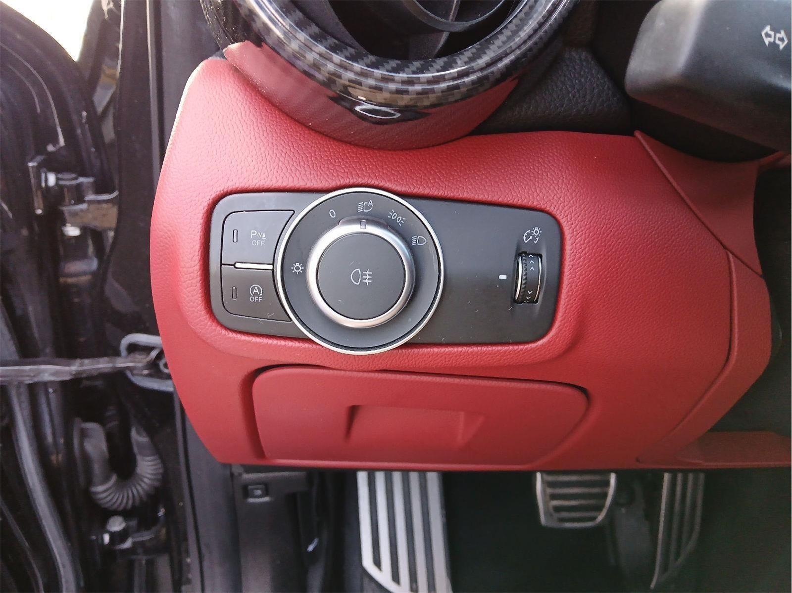 2018 Alfa Romeo Giulia (952) SEDAN