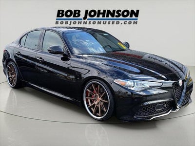 2018 Alfa Romeo Giulia (952) SEDAN