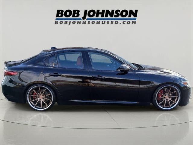 2018 Alfa Romeo Giulia (952) SEDAN