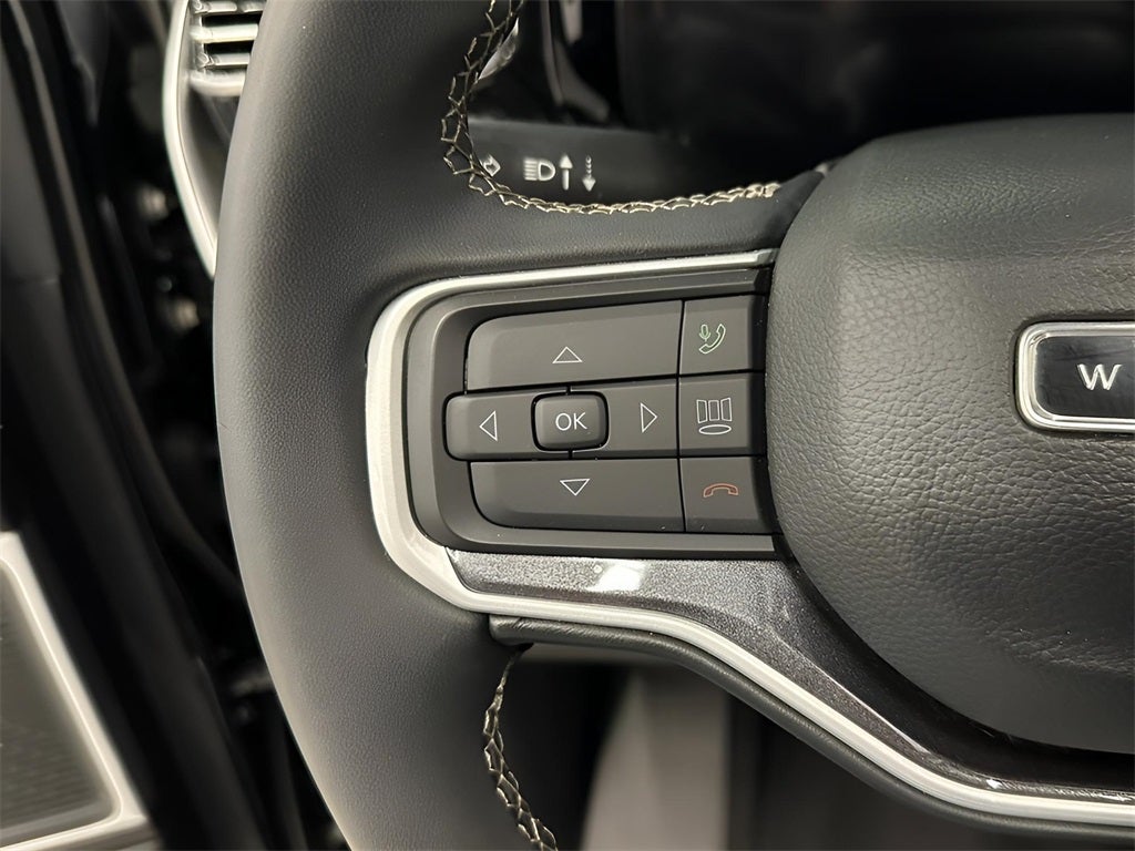 2022 Jeep Wagoneer Series I CarBravo