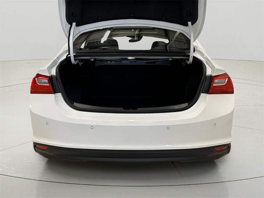 2024 Chevrolet Malibu LT w/ Sunroof CarBravo Certified