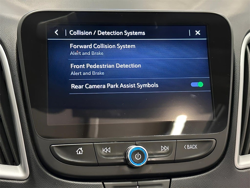 2024 Chevrolet Malibu LT w/ Sunroof CarBravo Certified