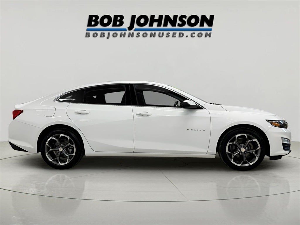2024 Chevrolet Malibu LT w/ Sunroof CarBravo Certified