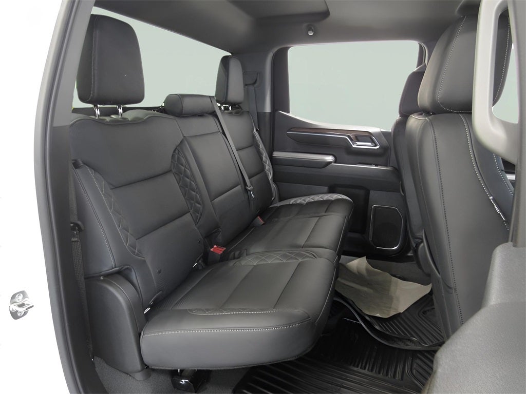 2025 Chevrolet Silverado 1500 LT LT1