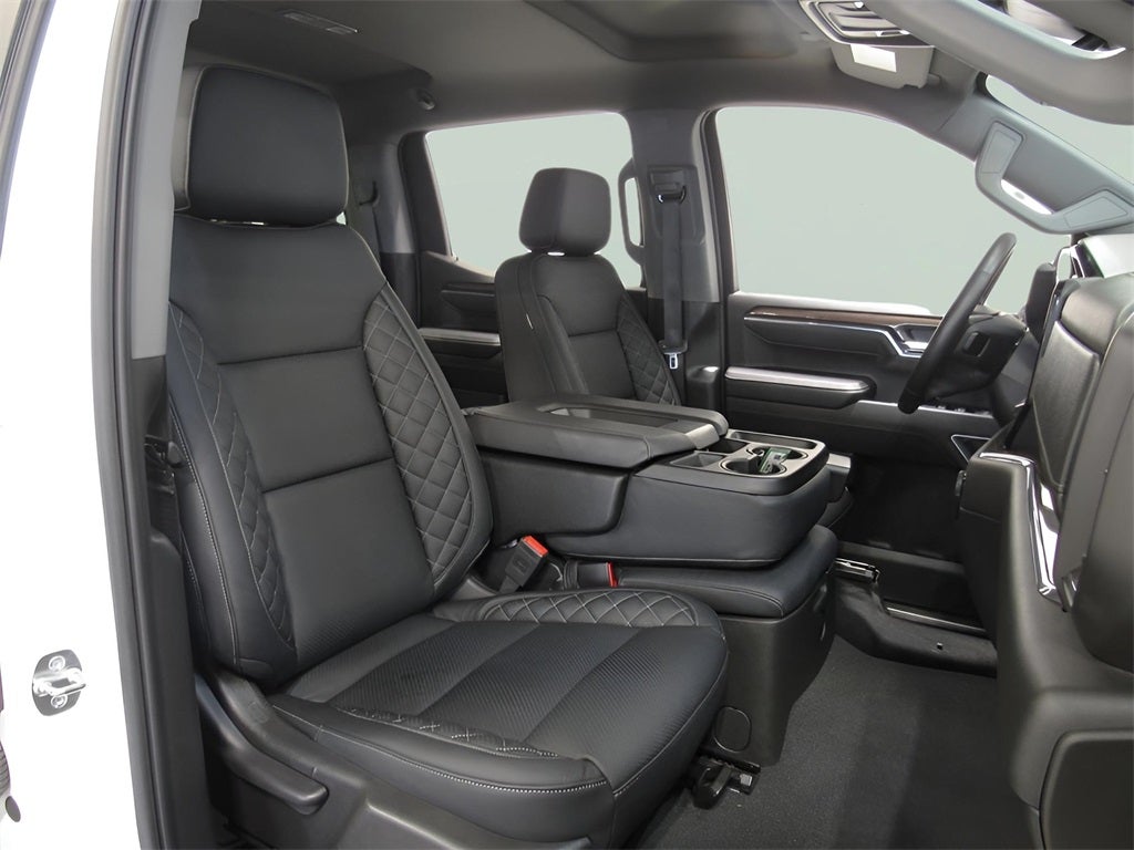 2025 Chevrolet Silverado 1500 LT LT1