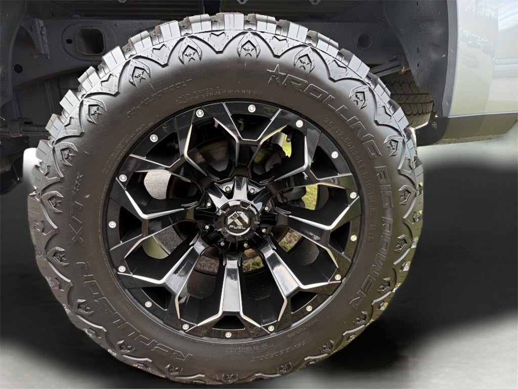 2025 Chevrolet Silverado 1500 LT w/ 6" Full Suspension Lift