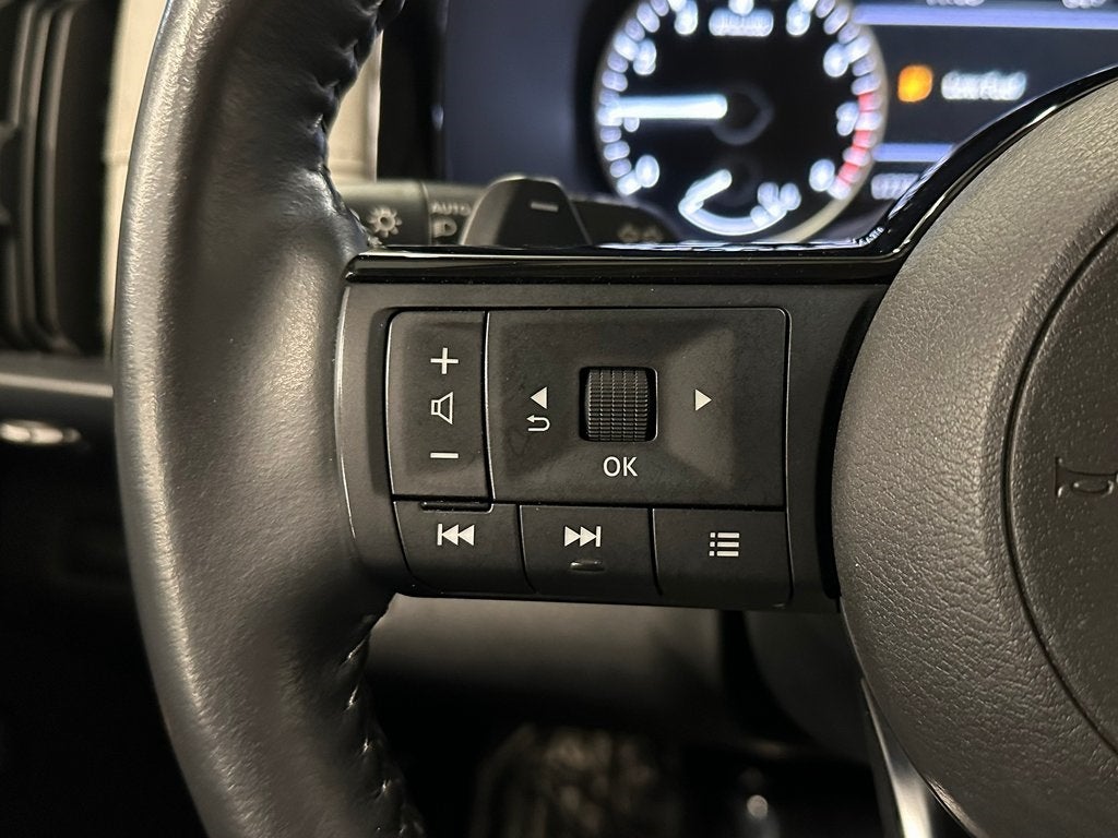 2024 Nissan Pathfinder SL CarBravo Certified