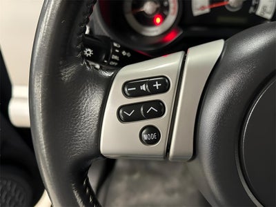 2013 Toyota FJ Cruiser Base 1 Owner / CarBravo Certified