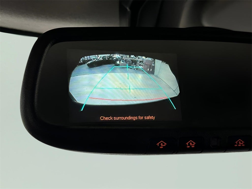 2013 Toyota FJ Cruiser Base 1 Owner / CarBravo Certified