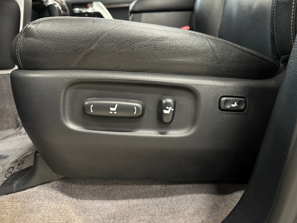 2013 Toyota Land Cruiser Base 1 Owner