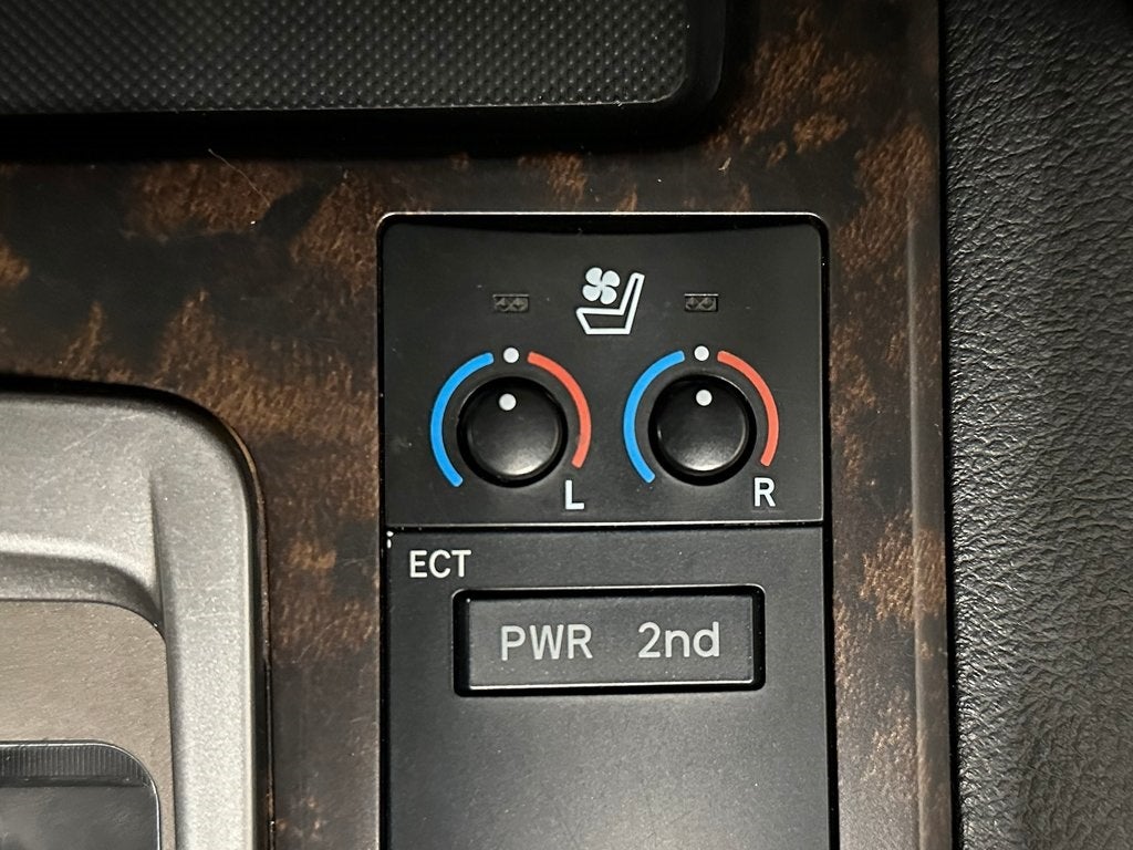 2013 Toyota Land Cruiser Base 1 Owner