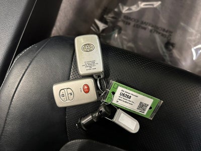 2013 Toyota Land Cruiser Base 1 Owner