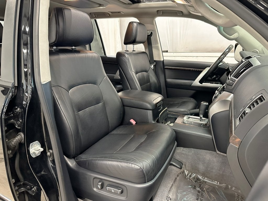 2013 Toyota Land Cruiser Base 1 Owner