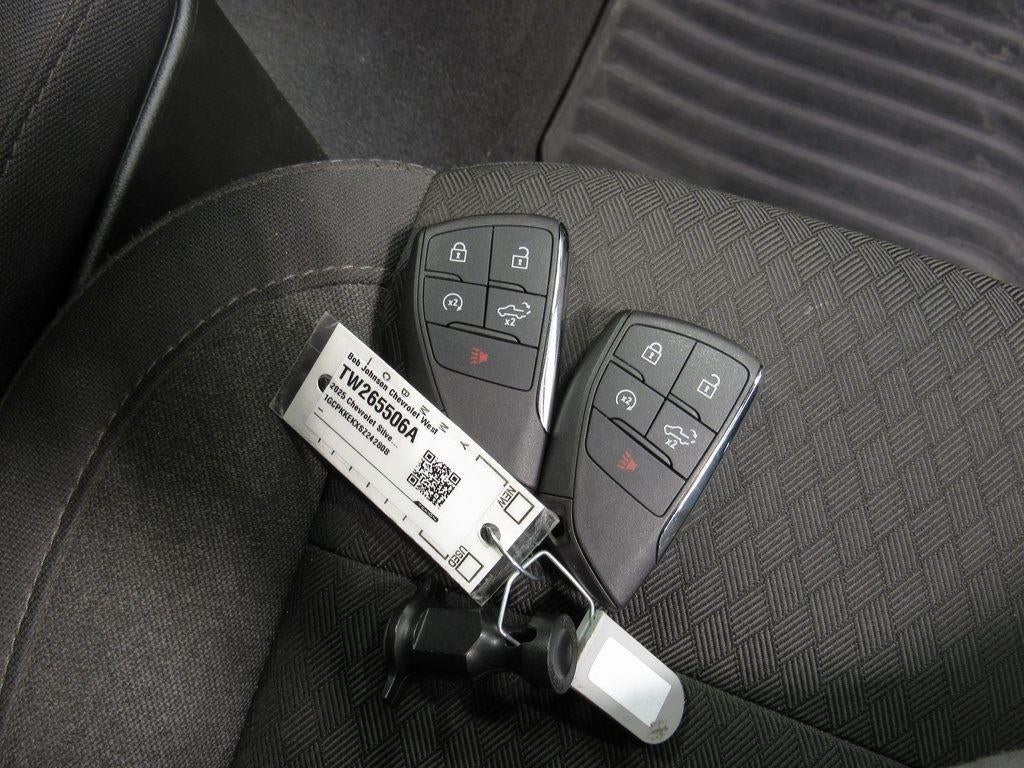 2025 Chevrolet Silverado 1500 LT (2FL)