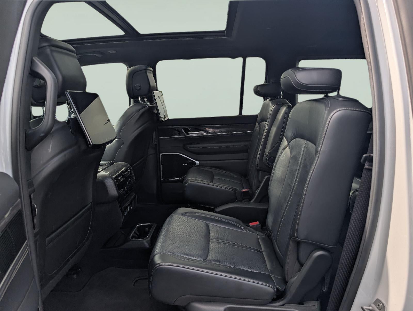 2022 Jeep Wagoneer SUBN