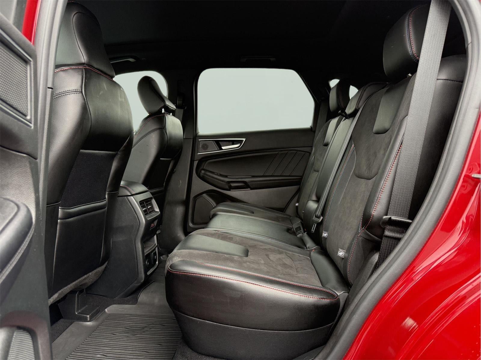 2023 Ford Edge ST