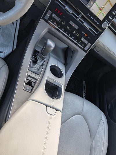 2020 Toyota Avalon Hybrid Limited