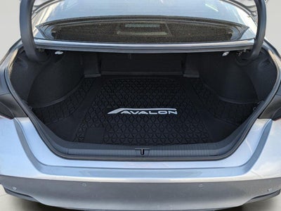 2020 Toyota Avalon Hybrid Limited