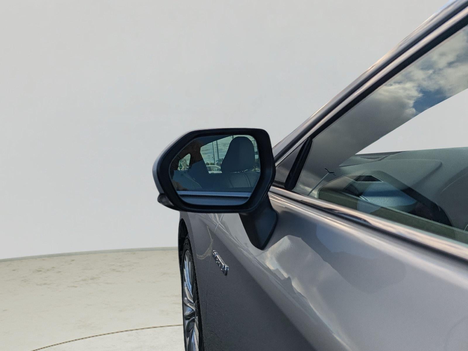 2020 Toyota Avalon Hybrid Limited
