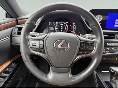 2023 Lexus ES 250 AWD Base