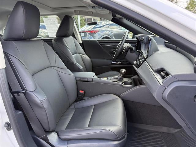 2024 Lexus ES 300h 