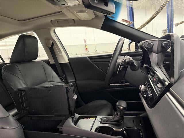 2023 Lexus ES 350 Base