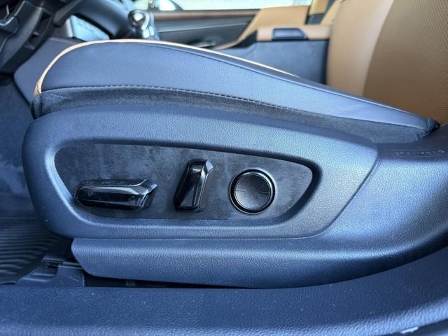 2024 Lexus ES ES 350