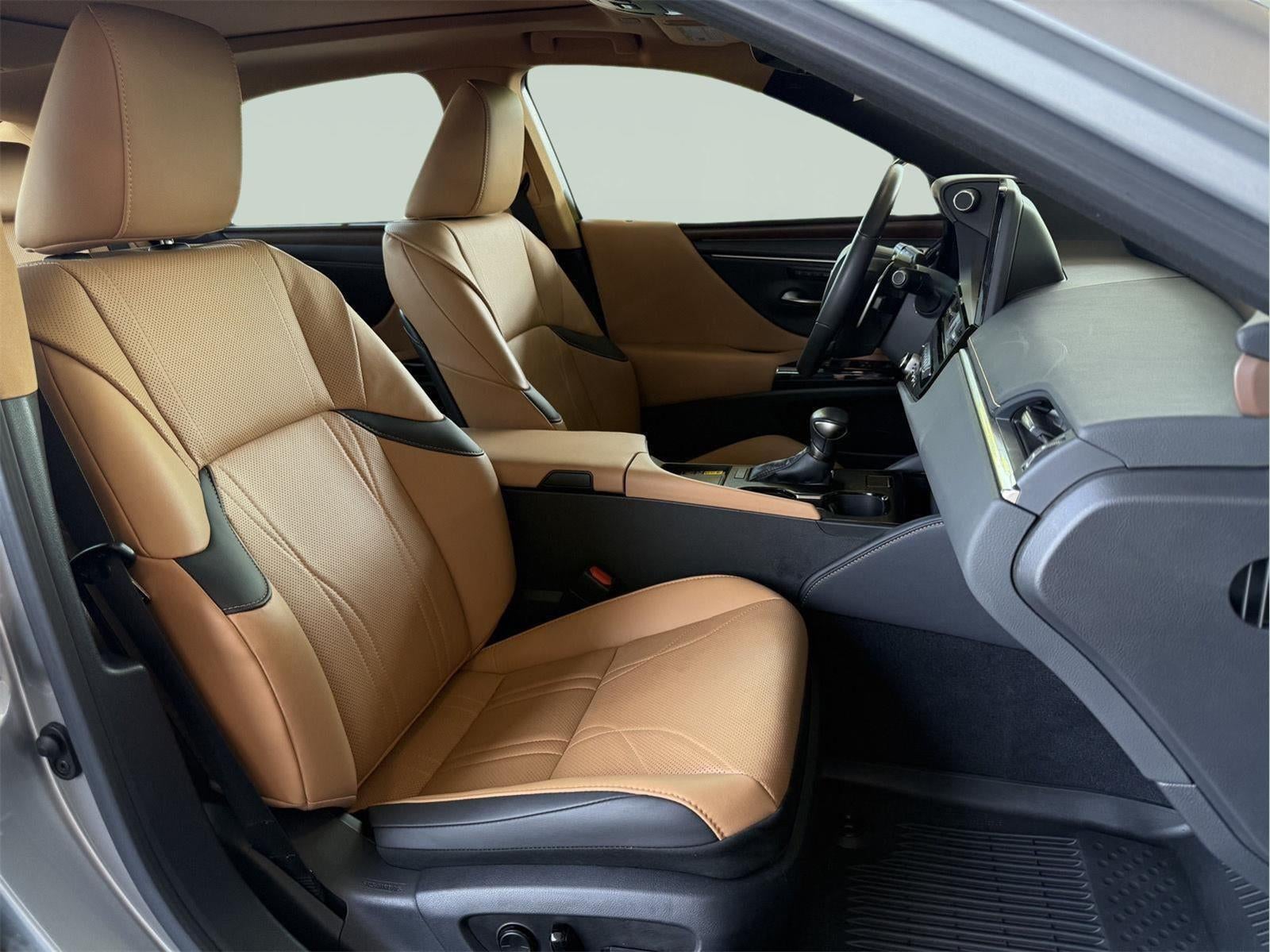 2024 Lexus ES 350 Ultra Luxury
