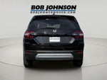 2023 Honda Pilot EX-L w/Rear Captain's Chairs