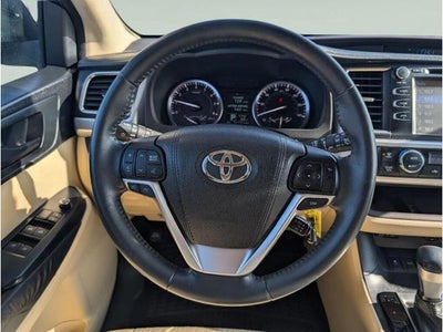 2016 Toyota Highlander LE Plus