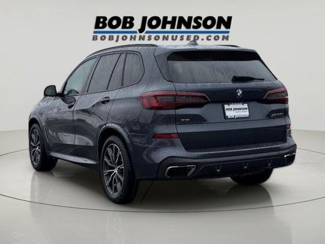 2022 BMW X5 M50i